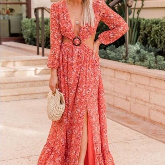 Depend On You Red Cutout Floral Ring Link Maxi Dress NWOT - Picture 2 of 13